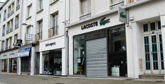 magasin lacoste valence